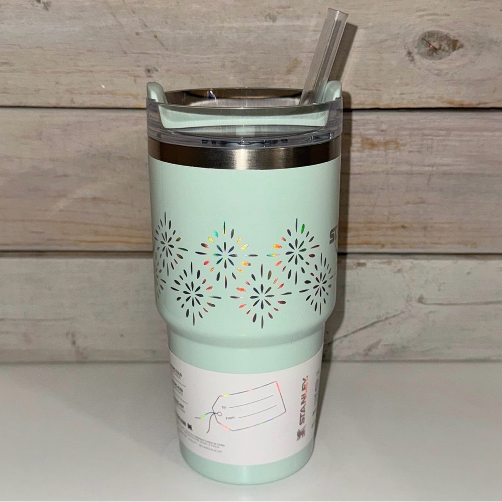 Stanley 20oz Quencher Tumbler Seaglass Gloss - Winter Wonderland Limited Release - Picture 4 of 8